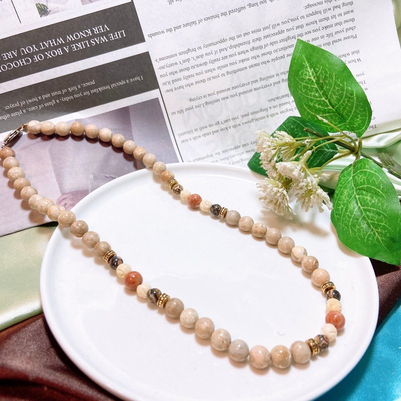【西洋古董飾品】稀有 天然玉化石 皮卡索碧玉 印加石 象牙石 項 - 項鍊 - 貴金屬 多色