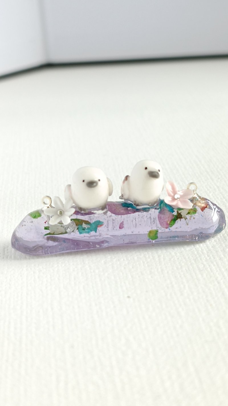 【Clayart】【UV resin】 Shimaenaga necklace - Necklaces - Resin Purple