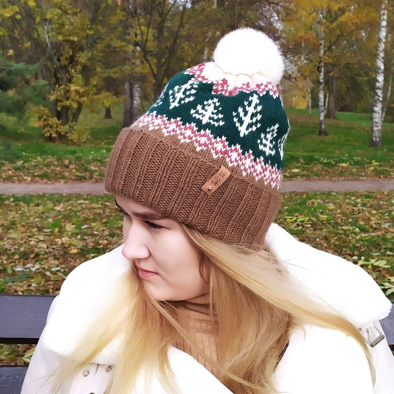 Warm womens hand-knitted hat | レディース帽子 - หมวก - ขนแกะ หลากหลายสี