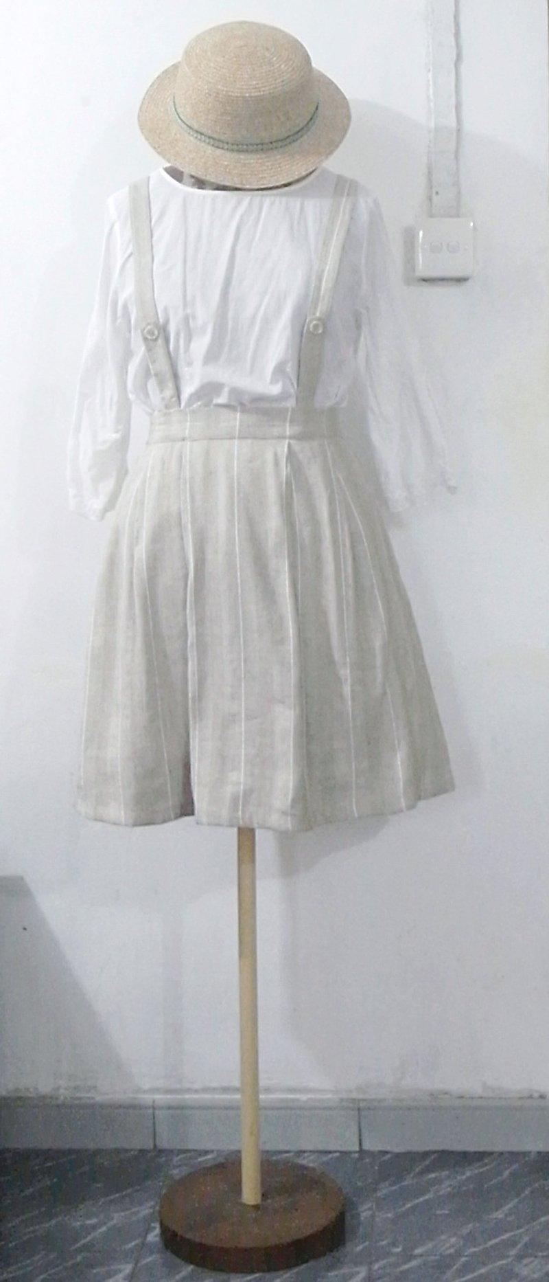 天然素材2-way吊帶裙 (只有一件) - 裙子/長裙 - 棉．麻 卡其色