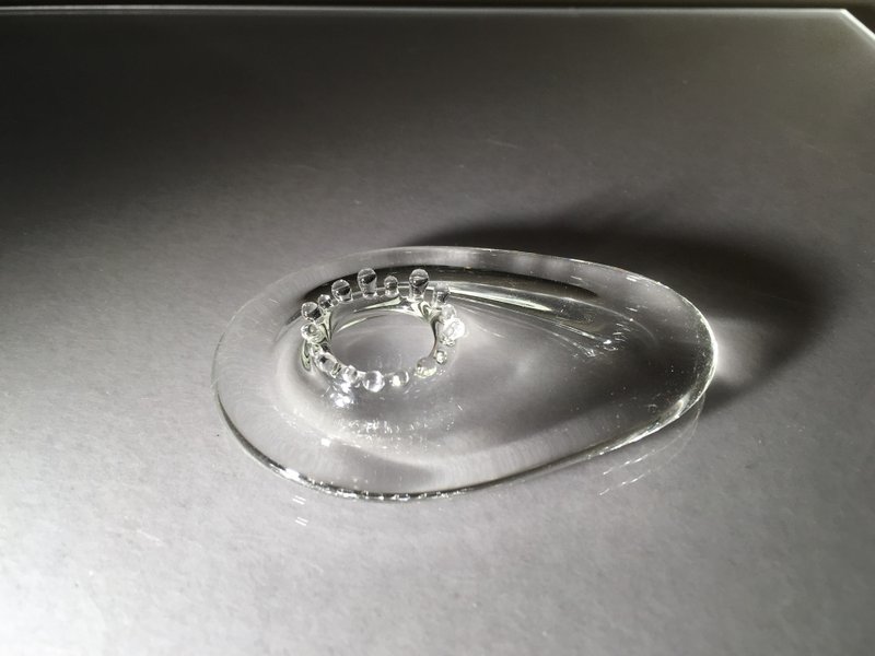 ウォータークラウン　オブジェ　変形　一点限り - 擺飾/家飾品 - 玻璃 透明