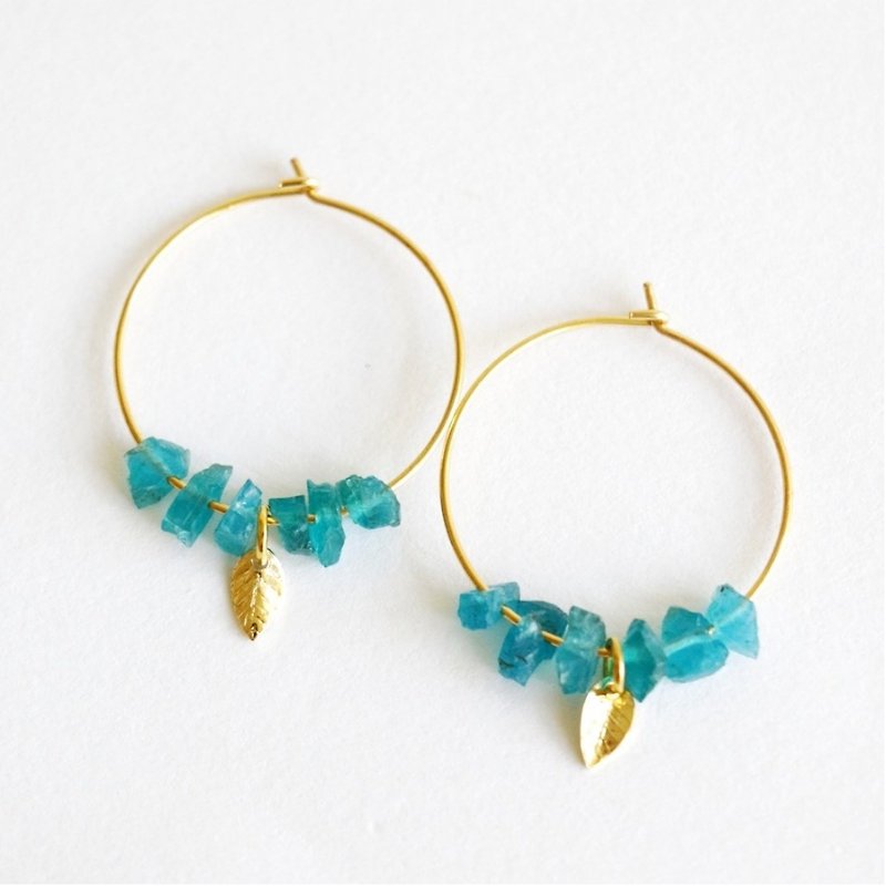 Blue apatite hoop earrings - 18k gold plated earrings - ต่างหู - เครื่องเพชรพลอย สีน้ำเงิน
