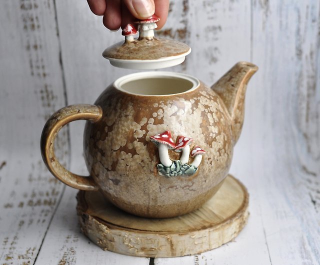 Amanita mushroom teapot 735ml, handmade ceramic kettle 25oz