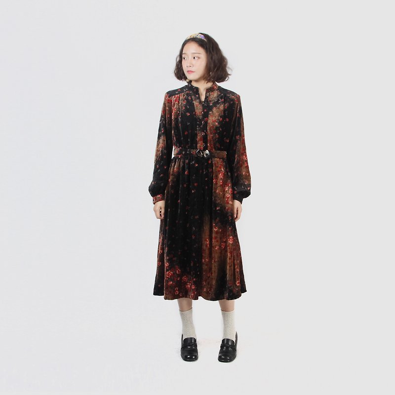 [Egg plant vintage] autumn wind flying leaves velvet printing vintage dress - One Piece Dresses - Polyester 