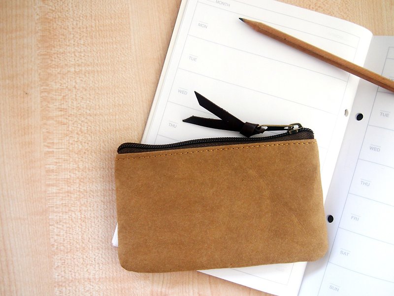 Washable Paper Pouch Coin Purse with Zipper Large Washable Kraft Paper - กระเป๋าใส่เหรียญ - กระดาษ สีนำ้ตาล