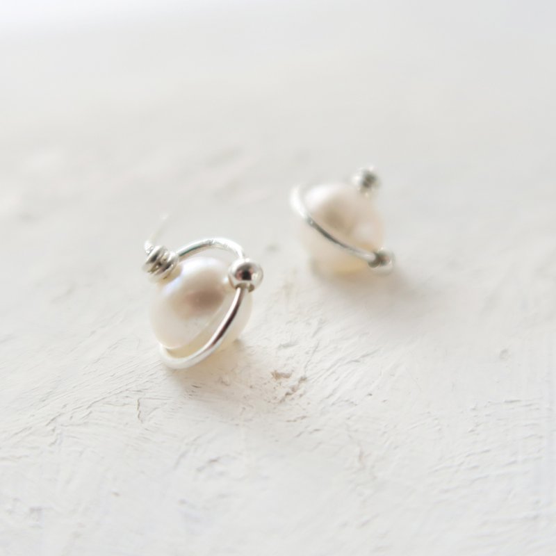 925 sterling silver planet series-pair of pearl small planet earrings - Earrings & Clip-ons - Sterling Silver White