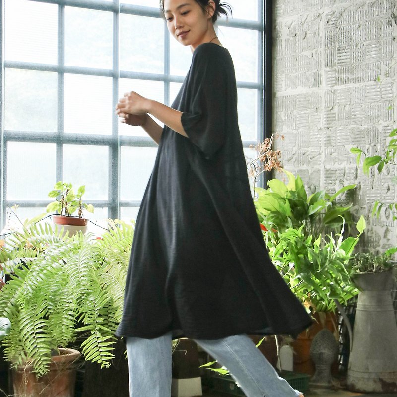 OMAKE Curved stitched short-sleeved dress black - One Piece Dresses - Cotton & Hemp Black