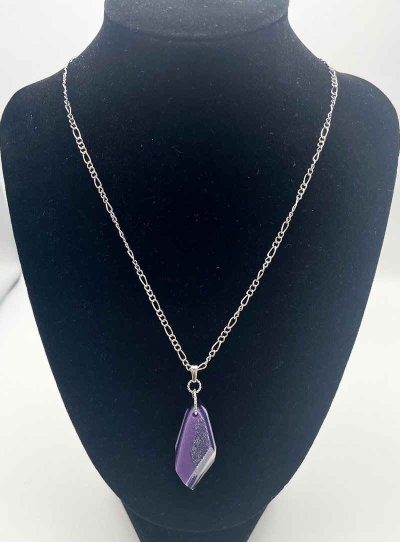 Shining sharp angle necklace purple x Silver - สร้อยคอ - เรซิน สีม่วง