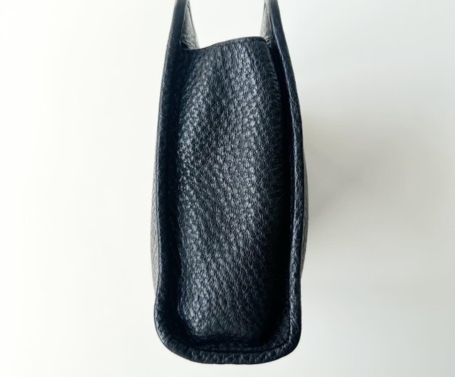 valentino garavani black bag C29 vintage - Shop oldbones valentino garavani black bag C29 vintage - Shop oldbones