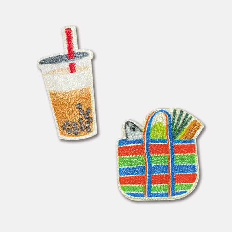 Double-purpose embroidered cloth stickers for Zhen Nai Qie Zhi bags/Taiwan souvenirs/Taiwanese special gifts - Badges & Pins - Thread Multicolor