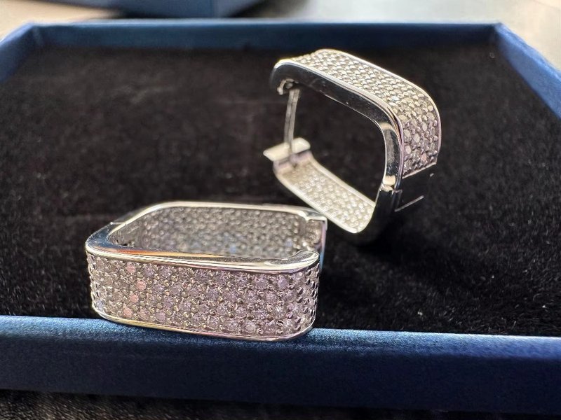 Full Moissanite Earrings, Moissanite Square Hoop Earrings,Micro Paved Moissanite - 耳環/耳夾/耳骨夾 - 銀 