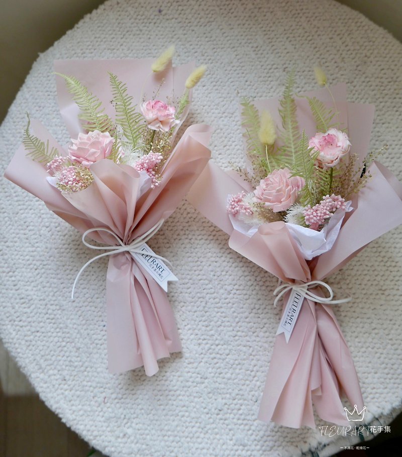 Cute Pink Eternal Life Bouquet with Bag/Valentine's Day/Graduation/Confession/Birthday/Gift - ช่อดอกไม้แห้ง - พืช/ดอกไม้ สึชมพู
