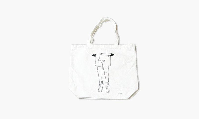 NORITAKE - とぶ人 Flying people Tote Bag - 側背包/斜背包 - 棉．麻 白色
