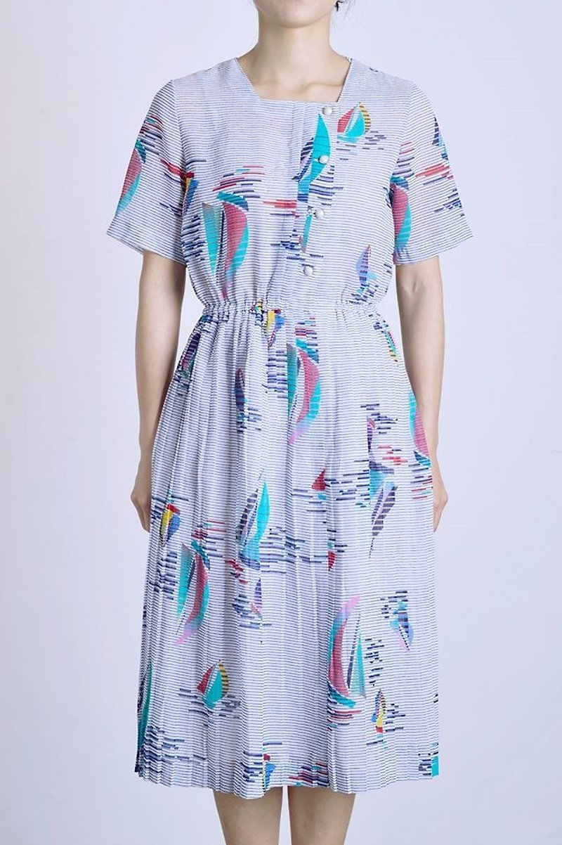 Vintage dress 日本洋裝 古著洋裝 - 洋裝/連身裙 - 聚酯纖維 白色