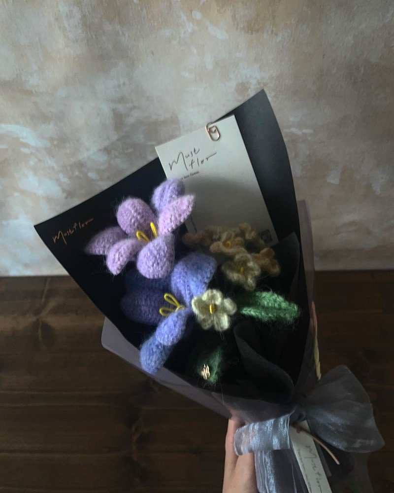 雲朵鬱金香與勿忘我花束 Tulip & Forget me not - 擺飾/家飾品 - 棉．麻 紫色