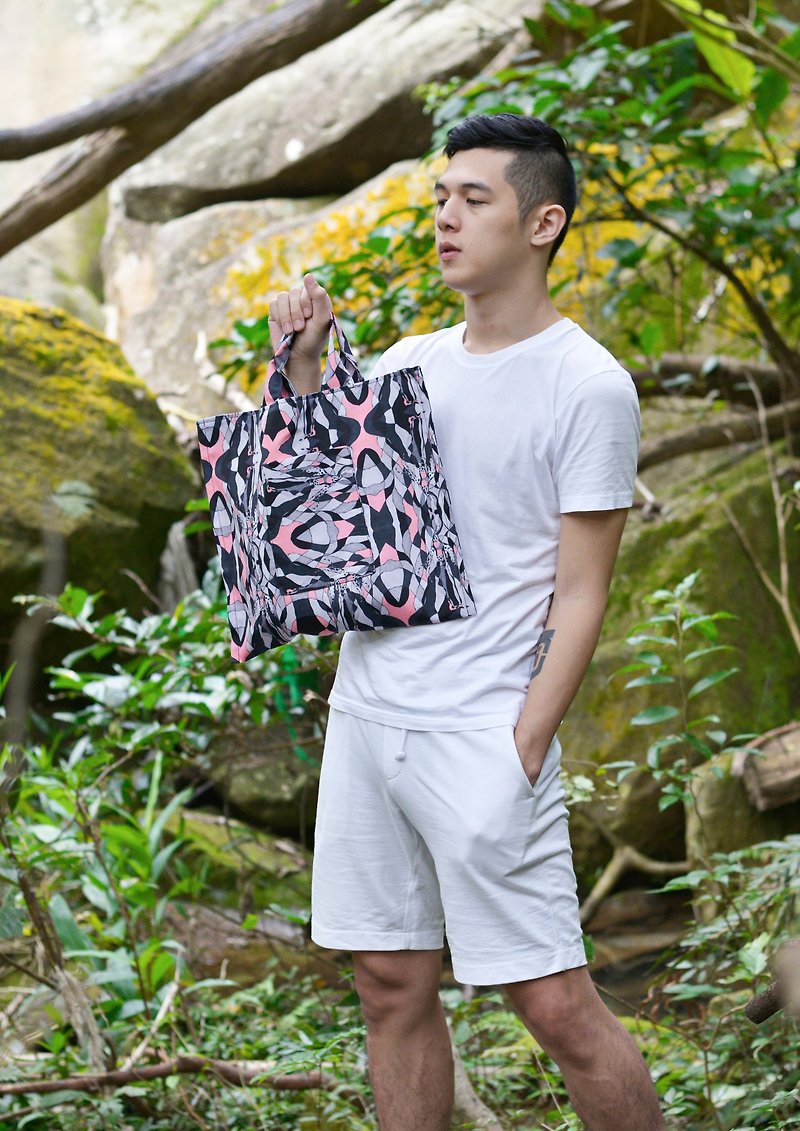 Hand-painted printing Hand Ti Tuote bag (totebag) - กระเป๋าถือ - วัสดุอื่นๆ สึชมพู