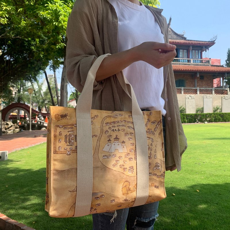 Tainan Four Hundred Years Series_Ancient Map_Print Tote Bag - กระเป๋าถือ - ผ้าฝ้าย/ผ้าลินิน สีกากี