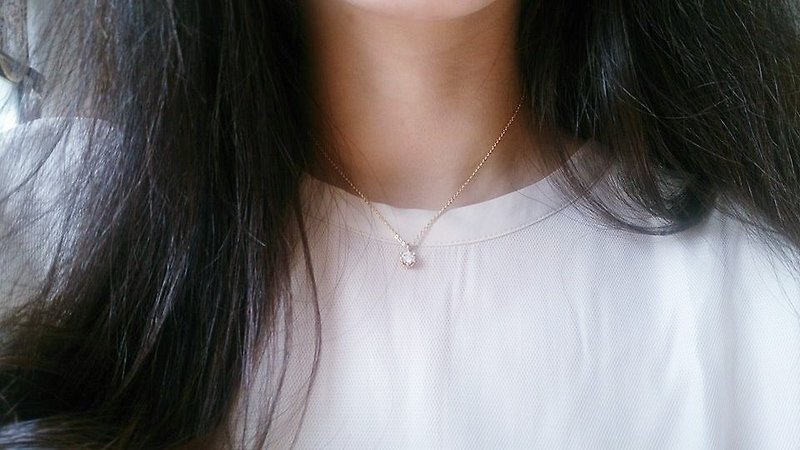 ::Commemorative models:: Single-drilled zircon necklace - Necklaces - Gemstone 