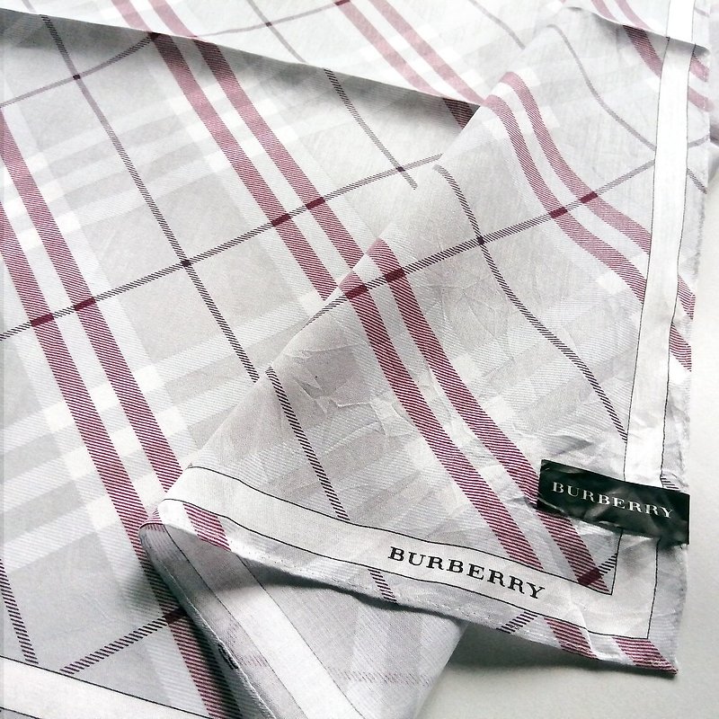 Burberry Vintage Handkerchief Check 23.5 x 23.5 inches - ผ้าพันคอ - ผ้าฝ้าย/ผ้าลินิน สีเทา