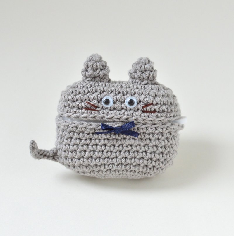 Amigurumi AirPods Pro Case  Gray cat　Solid Grey - ที่เก็บหูฟัง - ผ้าฝ้าย/ผ้าลินิน สีเทา