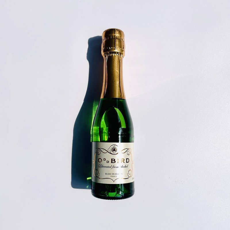 French ODDBIRD non-bird liberation white and white non-alcoholic grape drink non-alcoholic sparkling wine 200ML - น้ำผักผลไม้ - แก้ว สีเขียว