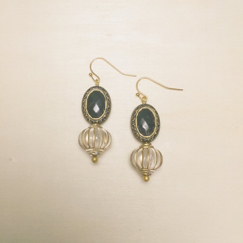 Vintage engraving black transparent lantern earrings - ต่างหู - เรซิน สีดำ