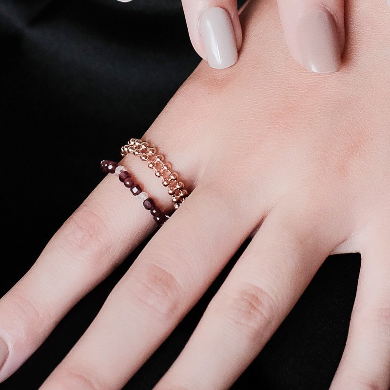 Space Ice - Herkimer Diamond & Garnet Beaded Chain Ring (Rose Gold Plated) - แหวนทั่วไป - ทองแดงทองเหลือง สึชมพู