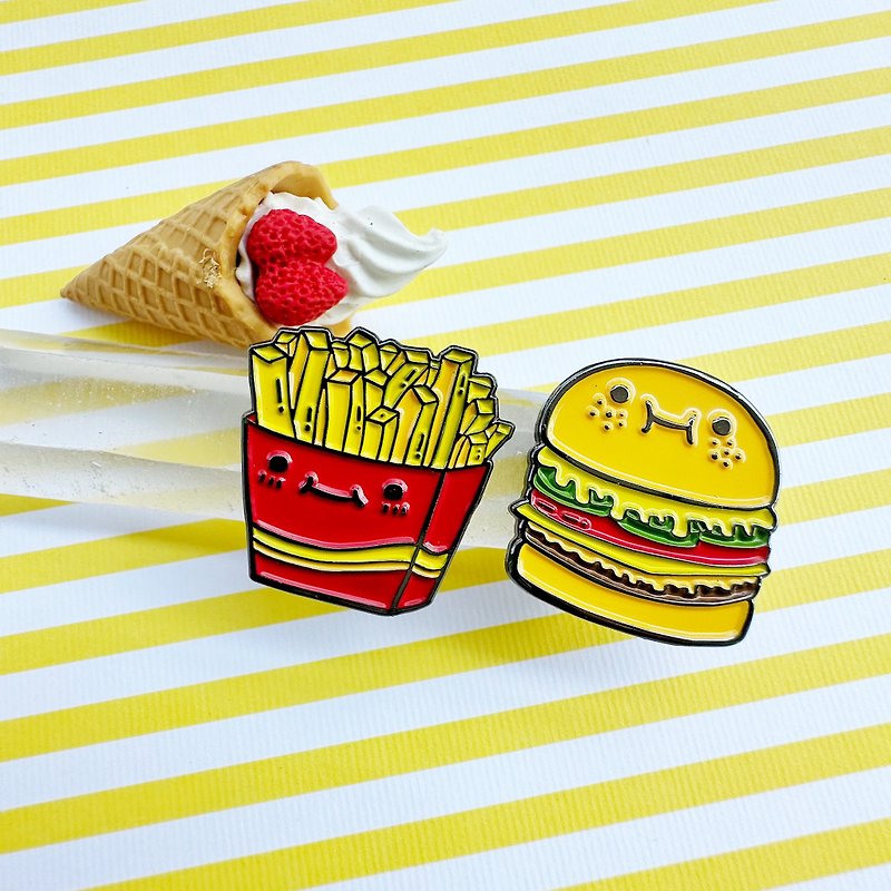 Cute and full metal brooch-burger and fries - เข็มกลัด - โลหะ สีแดง