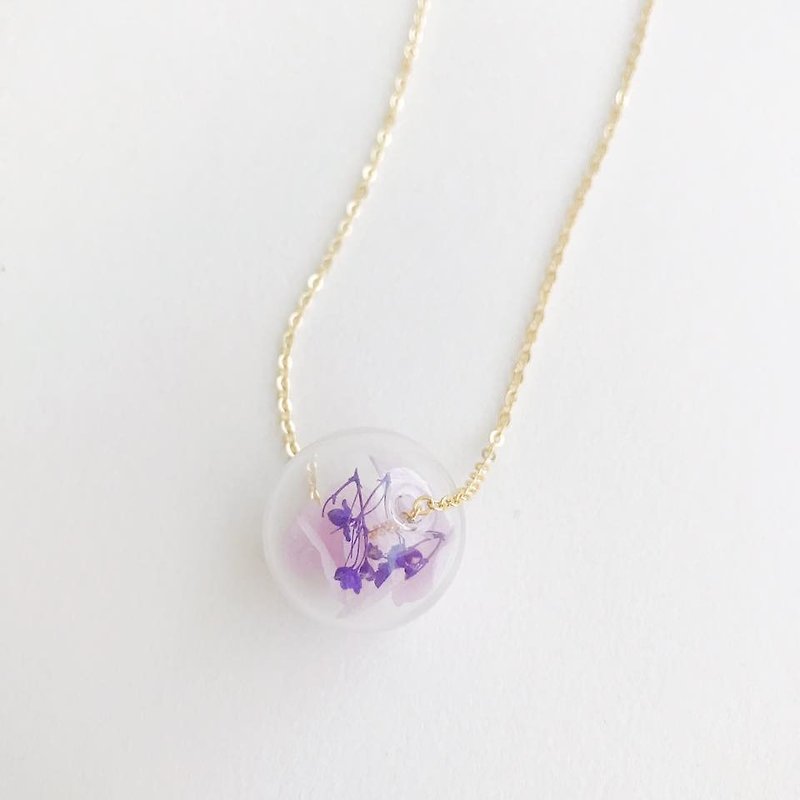 Purple violet Preserved Flower Planet Glass Ball  Necklace Birthday Gift Christmas gift for her girlfriend - สร้อยติดคอ - แก้ว สีม่วง