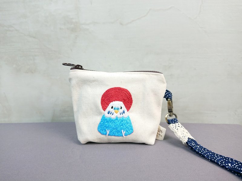 Mount Fuji  Budgerigar Embroidery Handmade Coin Purse - กระเป๋าใส่เหรียญ - ผ้าฝ้าย/ผ้าลินิน ขาว