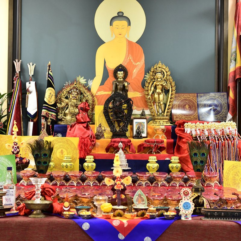 Tibetan Buddhist wish-fulfilling and career-increasing combination to attract wealth and blessings - Items for Display - Other Materials Multicolor