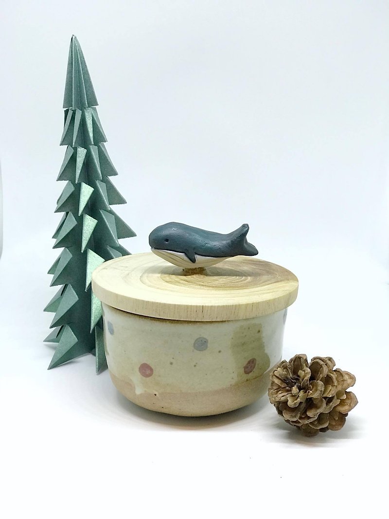 Somebody ceramic cup : Whale handle with teak wood cover polka dot design body - Teapots & Teacups - Pottery Blue