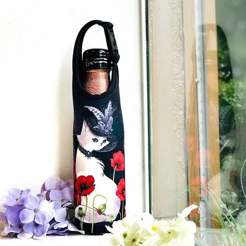 Thermos bottle cover | Kettle cover | Buckle type, portable, side back-Poppy Beauty Cat - ถุงใส่กระติกนำ้ - วัสดุกันนำ้ สีดำ