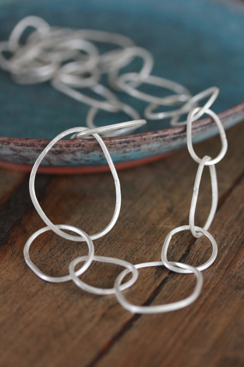 Handmade silver interlocked oval loops necklace (N0073) - สร้อยคอ - เงิน สีเงิน