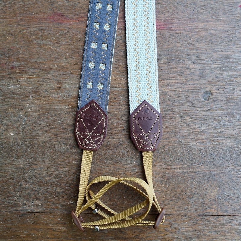 30mm width camera strap Silver gray x lining gray x leather Brown - Camera Straps & Stands - Other Materials Gray