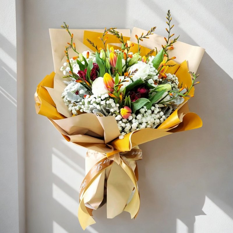 Flower Bouquet (10 Tulips, Flame Orchid & Others) GF00177 - ตกแต่งต้นไม้ - พืช/ดอกไม้ 