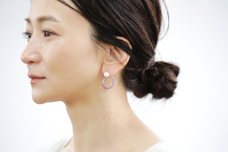 波紋 片耳 フープ ピアス イヤリング変更可 クリスタル パール ウール ハンドメイド アクセサリー プレゼント パーティーにも - 耳環/耳夾/耳骨夾 - 羊毛 粉紅色