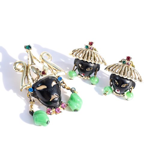 panic-art-market 40s Vintage tribal blackmoor earrings & brooch set