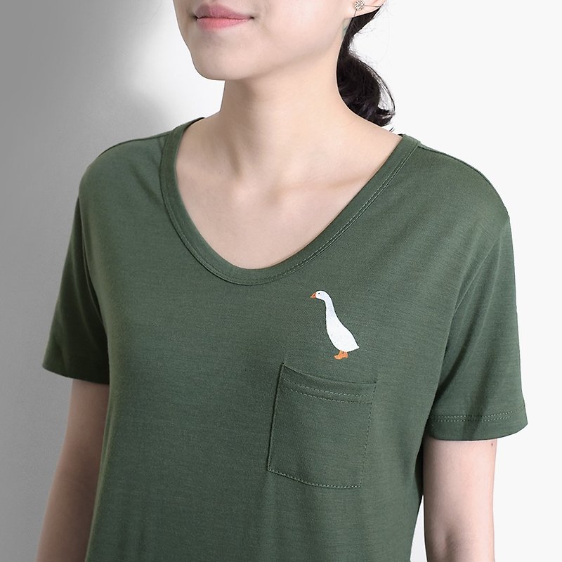 [Last one] the most beloved to share / dark green rate simply kicked - Women's T-Shirts - Cotton & Hemp Green