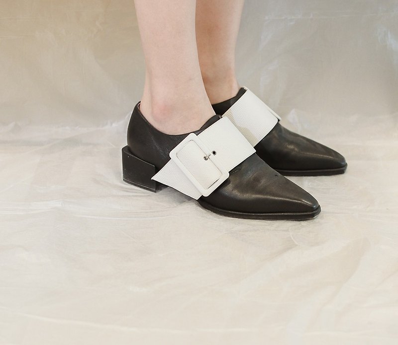 寬皮帶釦 造型方塊粗跟鞋 黑白 - 女款皮鞋 - 真皮 黑色