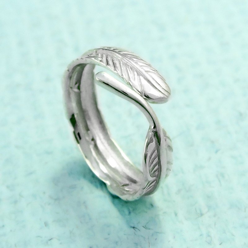 Free flying double feather 925 sterling silver feather ring (open living Wai design) classic style flash sale limited sale is not complete - แหวนทั่วไป - โลหะ สีเงิน