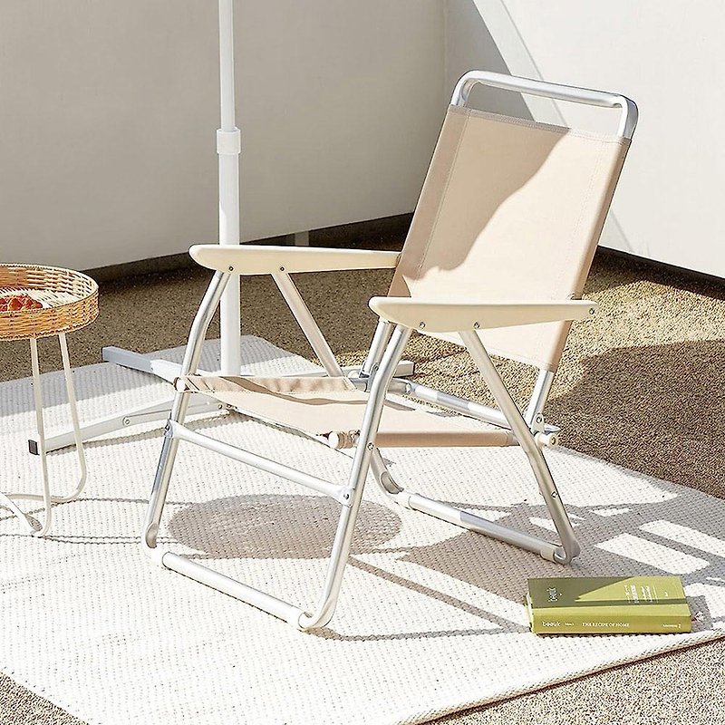 韓國M+CAMP 輕量鋁合金雙扶手摺疊式露營椅 - 野餐墊/露營用品 - 鋁合金 白色