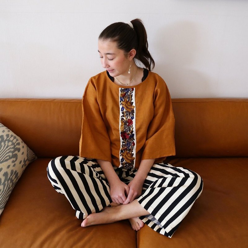 焦糖繁花 金風秋葉 中式純亞麻刺繡闊袖闊身中長襯衣 - 女襯衫 - 棉．麻 
