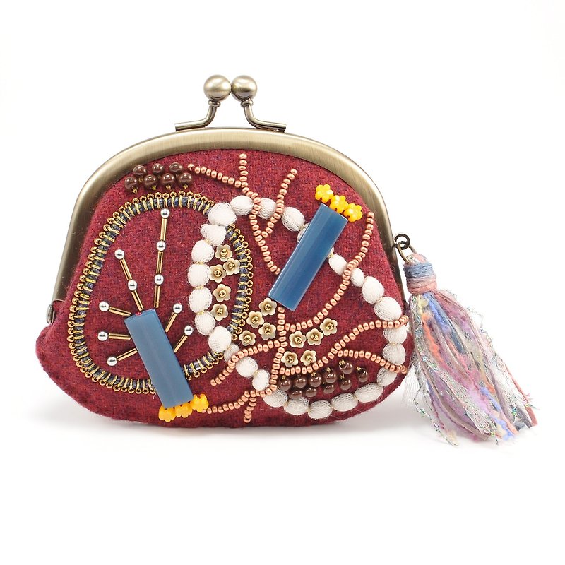 wide opening tiny purse, coin purse, pill case, gorgeous red purse, No,5 - กระเป๋าเครื่องสำอาง - ขนแกะ สีแดง