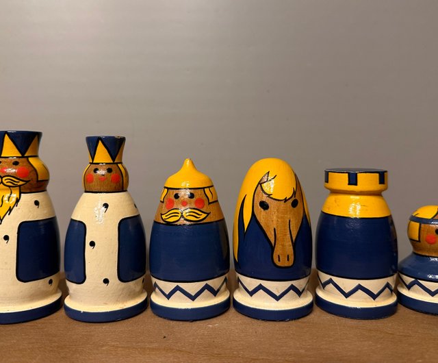 ソビエトの子供用チェスセット マトリョーシカ、1970 ～ 1980 年