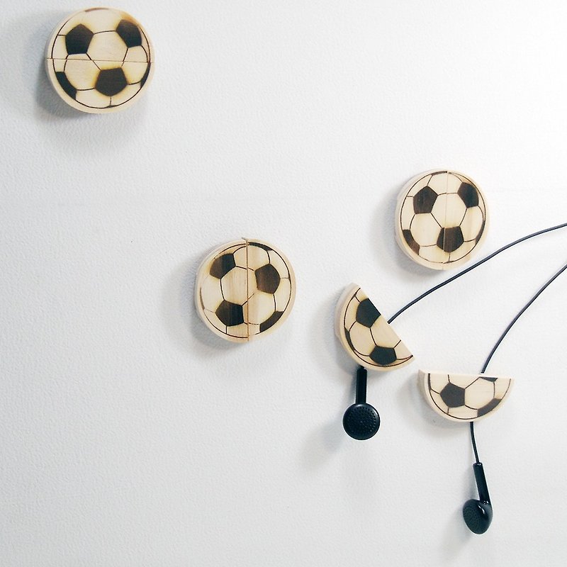 Football style Christmas solid wood headphones set clip birthday Valentine's Day gift exclusive custom - งานไม้/ไม้ไผ่/ตัดกระดาษ - ไม้ สีนำ้ตาล