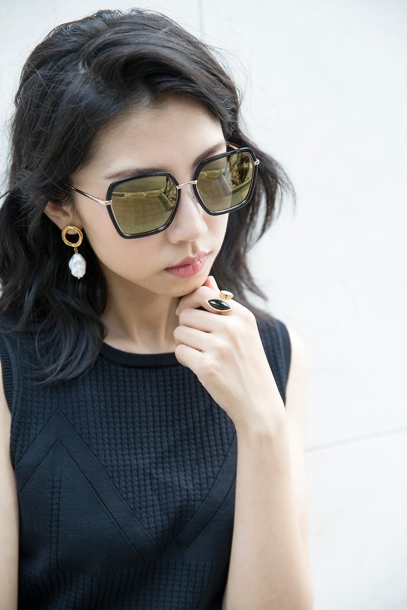 MANI│Sunglasses / Sunglasses │ Black - Sunglasses - Other Materials Black