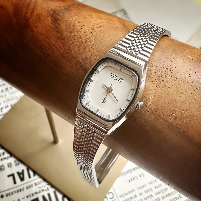 90年代 早期日本TELUX石英錶 silver W - 女裝錶 - 不鏽鋼 銀色