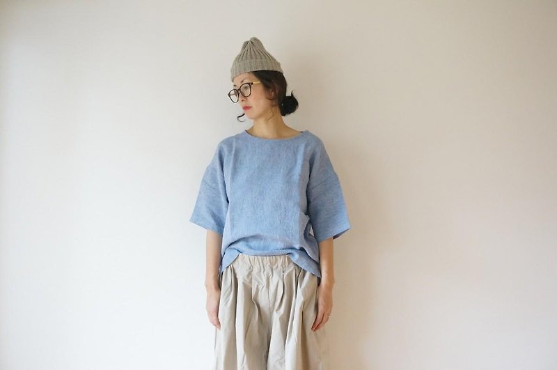 JAPAN Linen blouse LADY'S BLUE - เสื้อผู้หญิง - ผ้าฝ้าย/ผ้าลินิน 