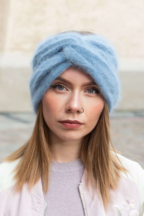 GemKnitDesign Angora wide headband. Fluffy knitted blue turban